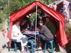Mittagessen während der Wanderung